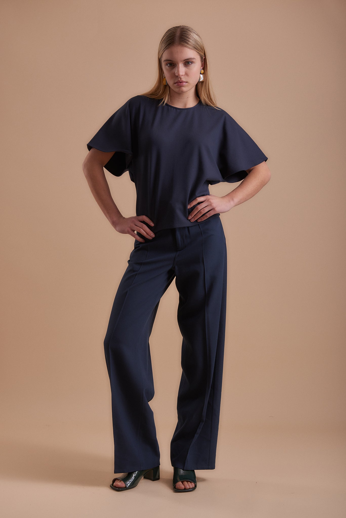 Top 5 Flowy Blouse | Dark blue