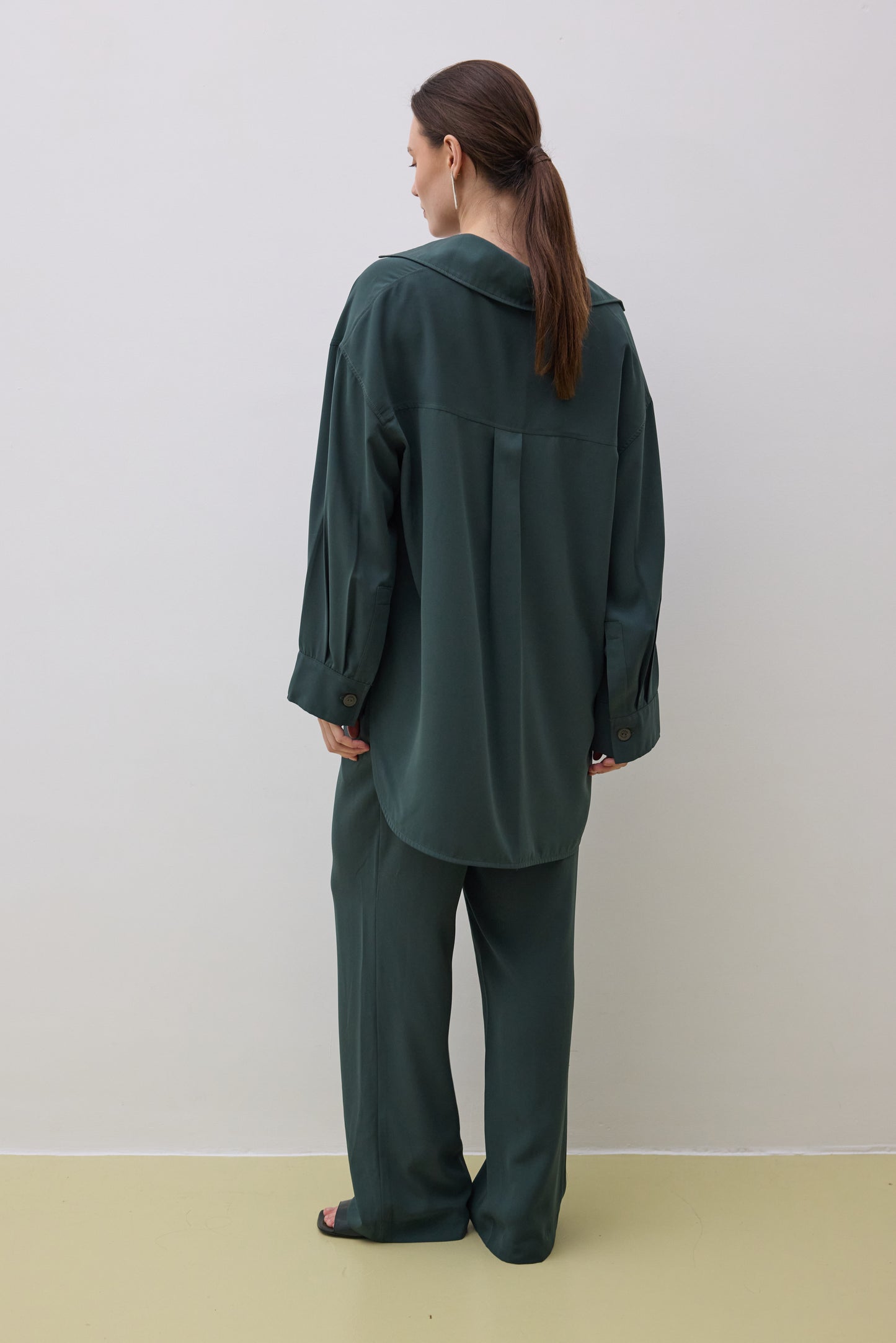 Pants 2 Relaxed Fit Trousers | Green