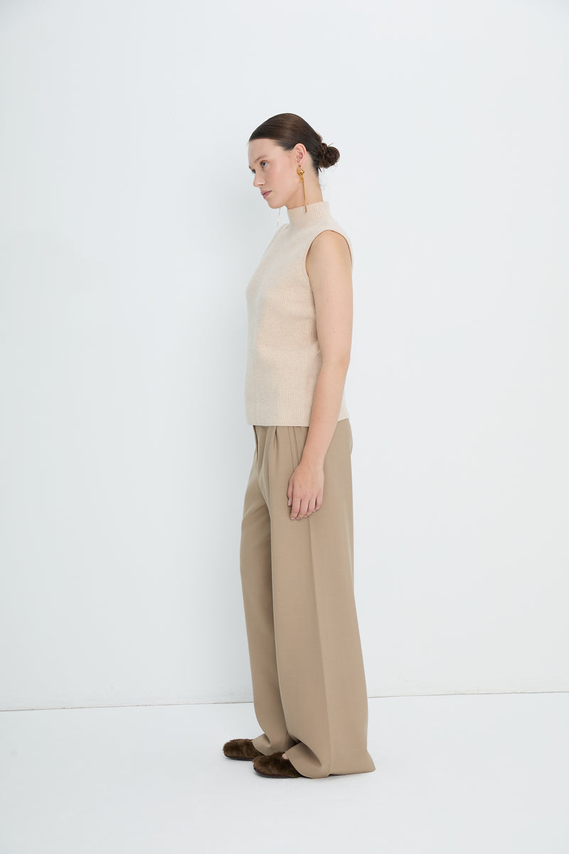 Pants 1 Relaxed Fit Trousers | Light Beige