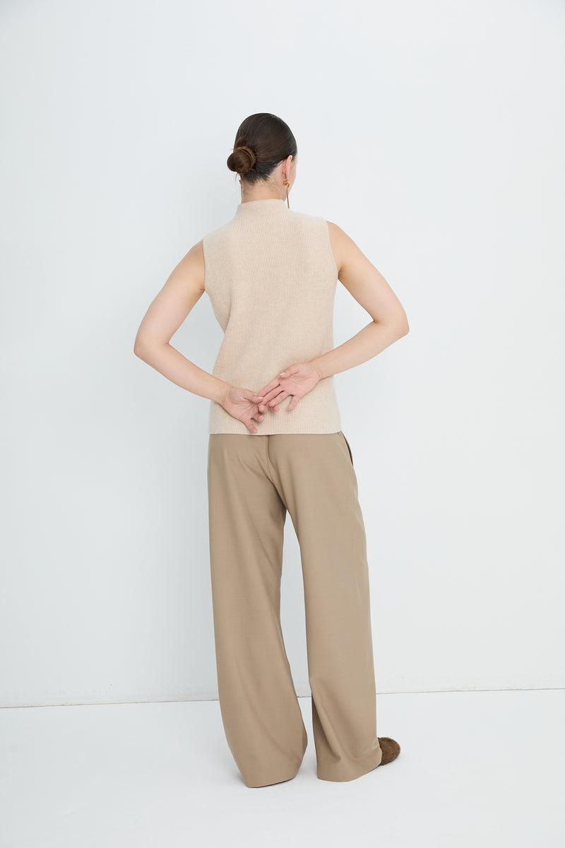 Pants 1 Relaxed Fit Trousers | Light Beige