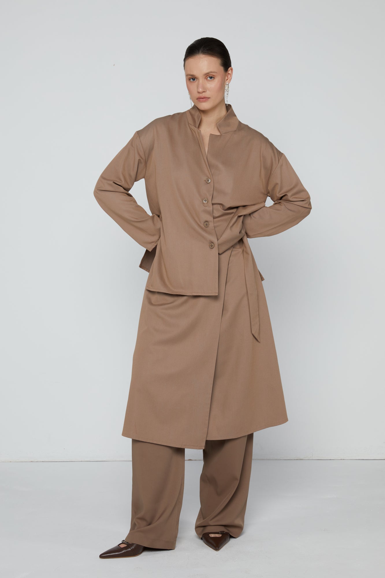 Top 14 Classic Tailored Shirt | Almond