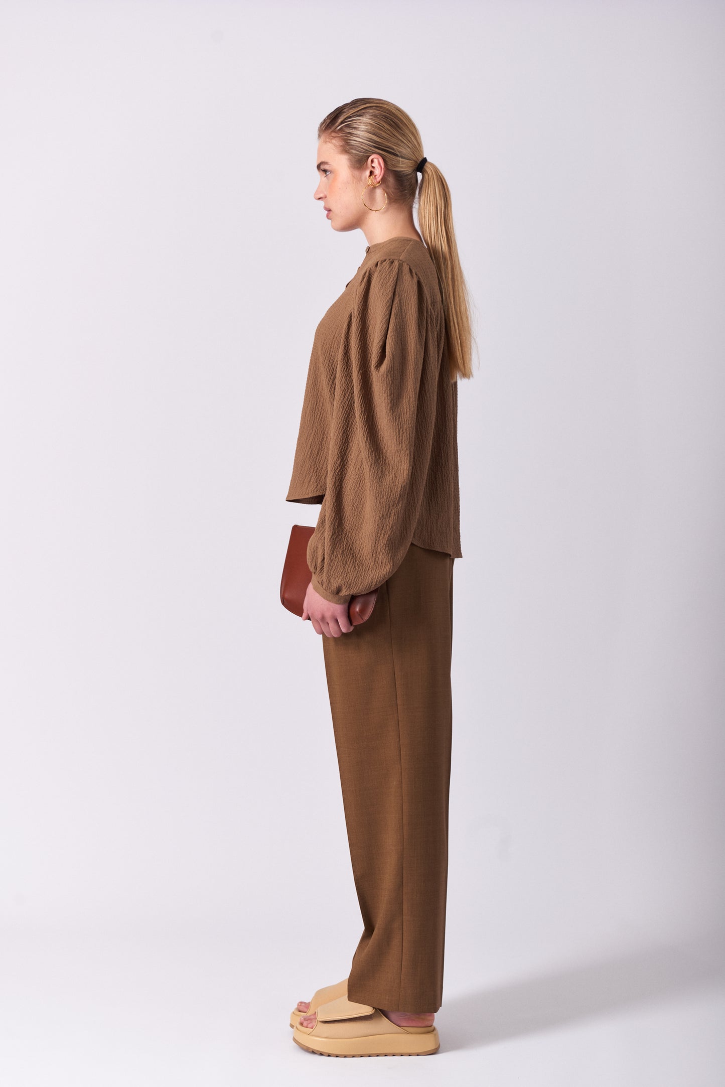 Top 9 Gathered Sleeved Shirt | Cigar