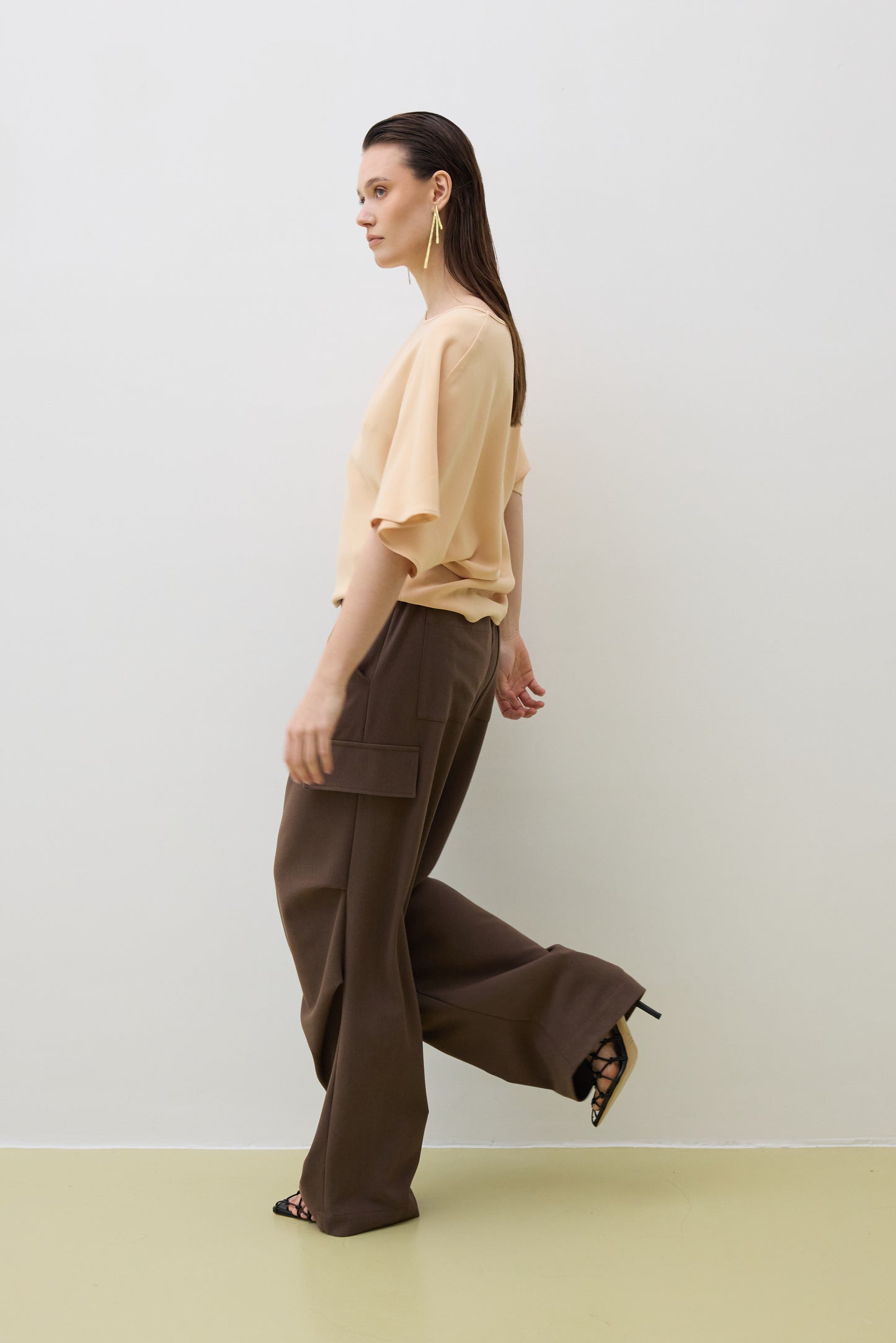 Top 5 Flowy Blouse | Nude