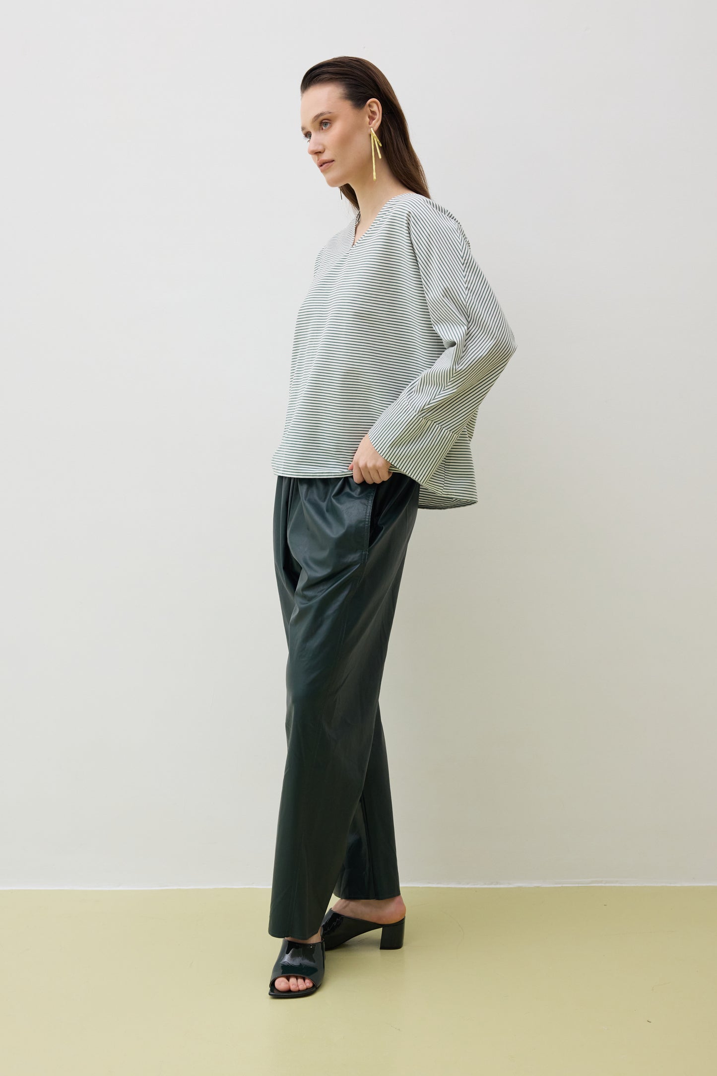 Top 7 | Green White Stripes