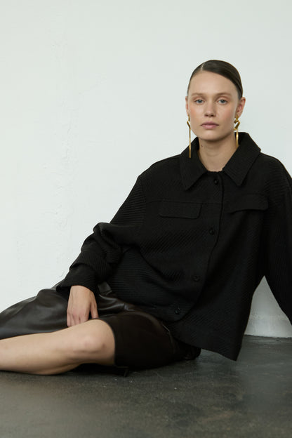 Top 15 Relaxed Fit with Pointed Collar | Dark Brown
